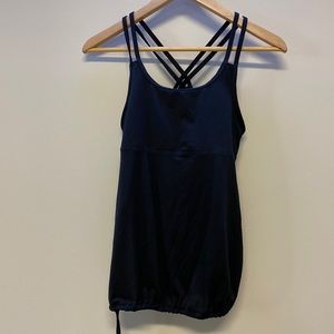 Champion strappy shelf bra lining athletic shirt size medium